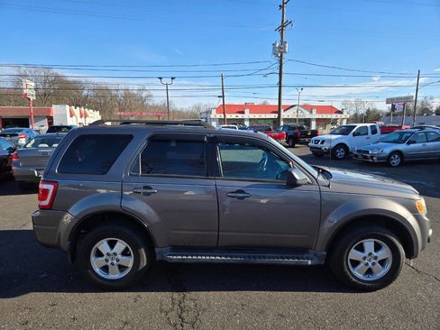 Used 2012 Ford Escape XLT image 5