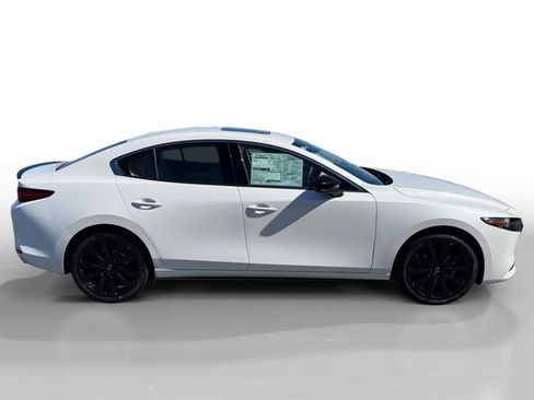 New 2026 MAZDA MAZDA3 2.5 Turbo Sedan w/Premium Plus image 6