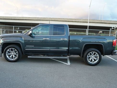 Used 2018 GMC Sierra 1500 SLT w/ SLT Preferred Package image 2