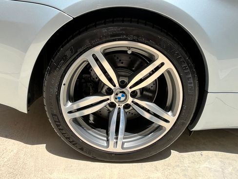 Used 2007 BMW M6 Convertible image 14