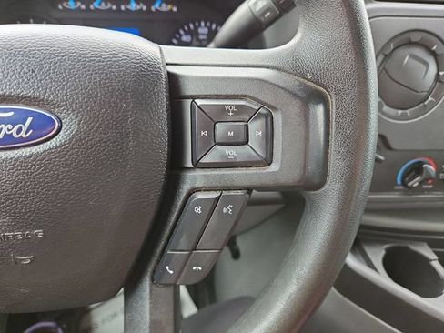 Used 2022 Ford E-450 and Econoline 450 Super Duty RWD image 18