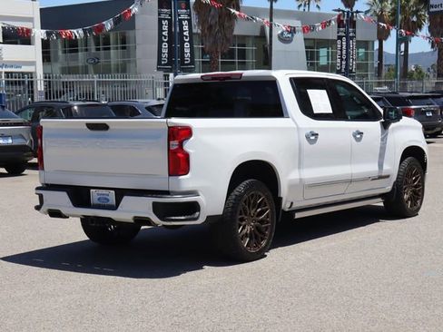 Used 2024 Chevrolet Silverado 1500 High Country w/ Technology Package image 8