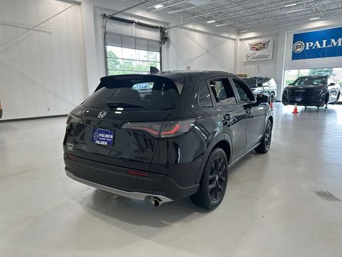Used 2025 Honda HR-V Sport image 6