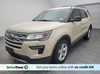 Used 2018 Ford Explorer XLT image 1