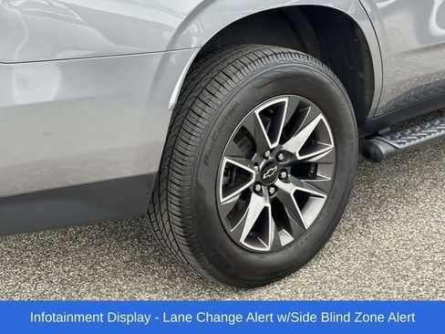 Used 2021 Chevrolet Tahoe Z71 w/ Z71 Signature Package image 30