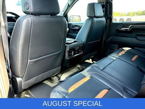 Used 2024 GMC Sierra 1500 AT4 w/ Technology Package AWD/4WD image 20