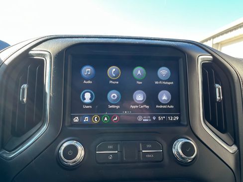 Used 2021 GMC Sierra 2500 AT4 w/ AT4 Premium Plus Package image 17