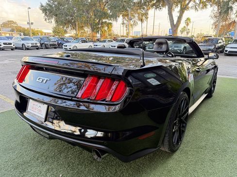 Used 2017 Ford Mustang GT Premium image 6