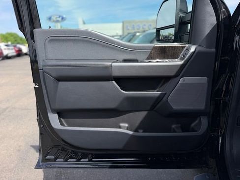 Certified 2026 Ford F350 Lariat w/ Lariat Premium Package AWD/4WD image 14