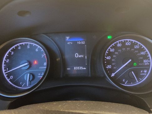 Used 2022 Toyota Camry SE FWD image 23