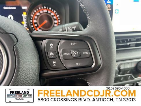 New 2025 Jeep Gladiator Willys image 15