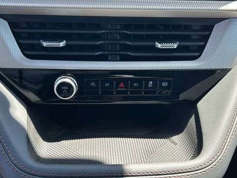 New 2026 Ford Explorer Active w/ Active Comfort Package AWD/4WD image 24