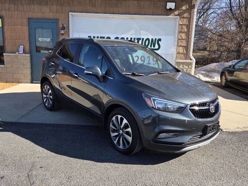 Used 2018 Buick Encore Preferred image 1