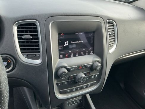 Used 2020 Dodge Durango SXT image 16