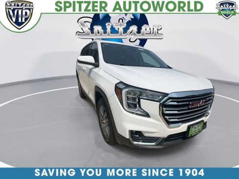 Used 2023 GMC Terrain SLT AWD/4WD image 2
