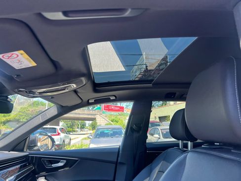 Used 2019 Audi Q8 Premium Plus AWD/4WD image 28