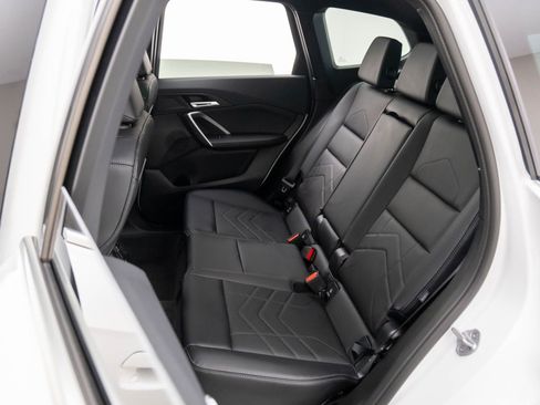 Used 2026 BMW X1 xDrive28i w/ Convenience Package AWD/4WD image 16