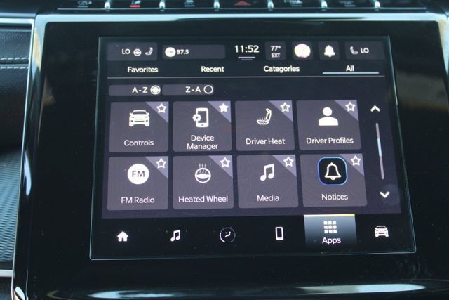 Used 2025 Jeep Grand Cherokee Altitude RWD image 24