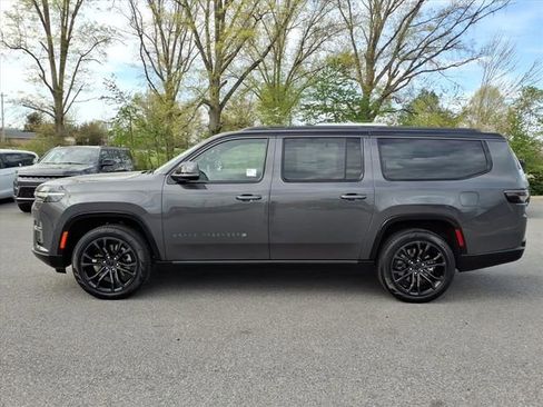 New 2026 Jeep Grand Wagoneer L Summit AWD/4WD image 11