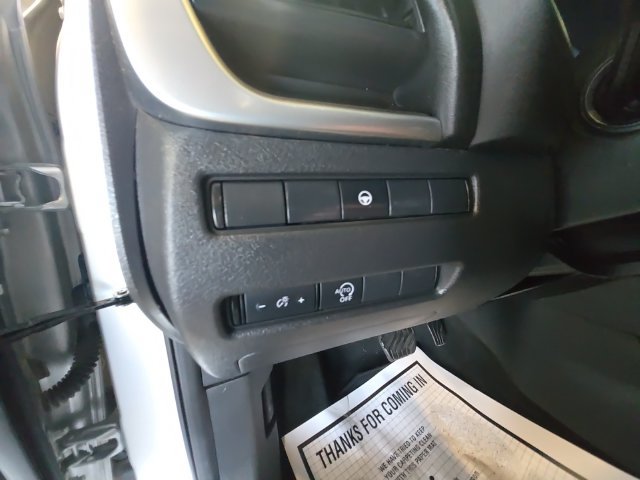 Used 2023 Nissan Rogue SV AWD/4WD image 26