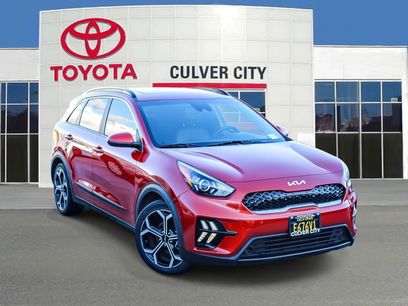 Used 2022 Kia Niro LXS