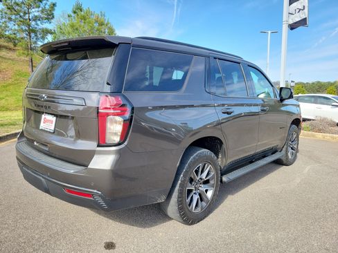 Used 2021 Chevrolet Tahoe Z71 w/ Luxury Package image 26
