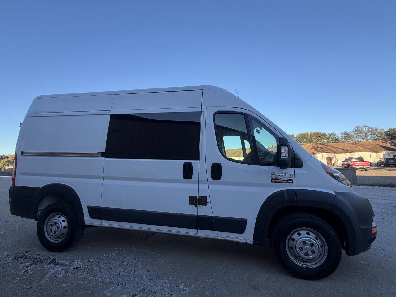 Used 2016 RAM ProMaster 1500 w/ Mopar Trailer Tow Group FWD image 6