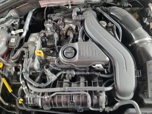 Used 2024 Volkswagen Jetta SE image 30