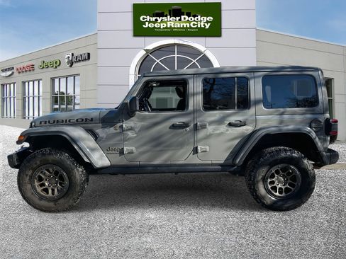 Used 2023 Jeep Wrangler Unlimited Rubicon 392 w/ Xtreme Recon 35" Tire Package image 7