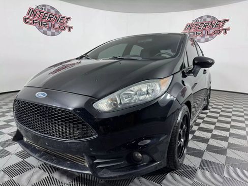 Used 2016 Ford Fiesta ST image 3