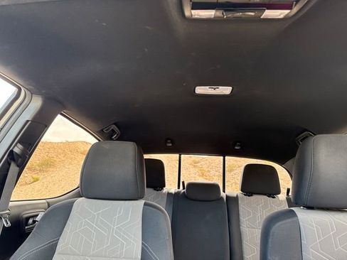 Used 2023 Toyota Tacoma TRD Off-Road image 21