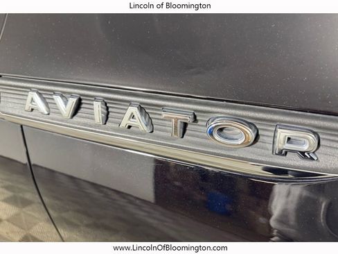 Certified 2022 Lincoln Aviator Reserve w/ Equipment Group 201A image 15