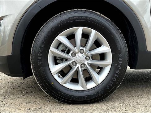 Used 2018 Kia Sorento L image 12