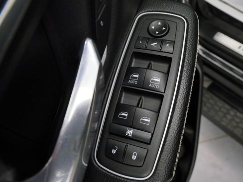 Used 2022 RAM 1500 Laramie w/ Sport Appearance Package image 14