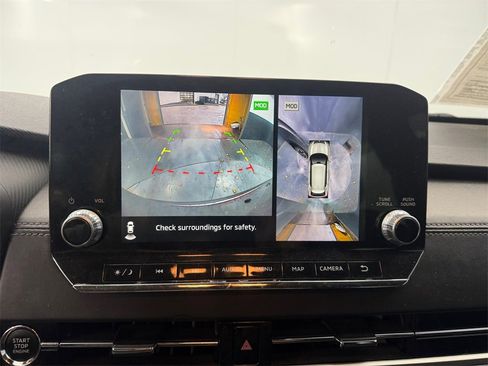 Used 2022 Mitsubishi Outlander SE image 18