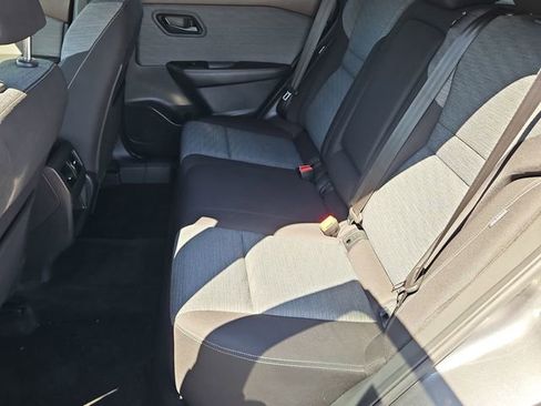 Used 2021 Nissan Rogue S FWD image 14