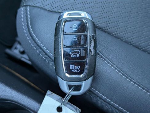 Used 2019 Hyundai Kona Limited image 32