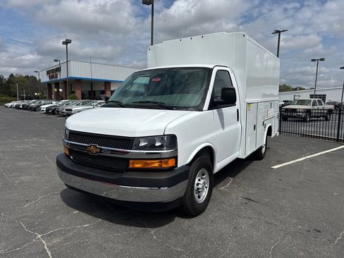 New 2026 Chevrolet Express 3500 w/ Power Convenience Package RWD image 2