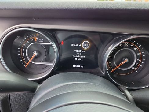 Used 2020 Jeep Wrangler Unlimited Sport AWD/4WD image 17