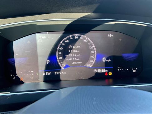 Certified 2023 Volkswagen Tiguan SE image 25