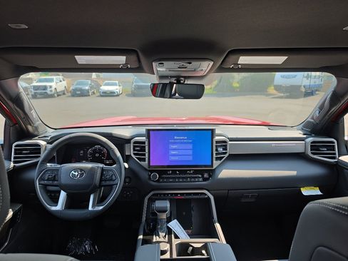 New 2026 Toyota Tundra Limited AWD/4WD image 19