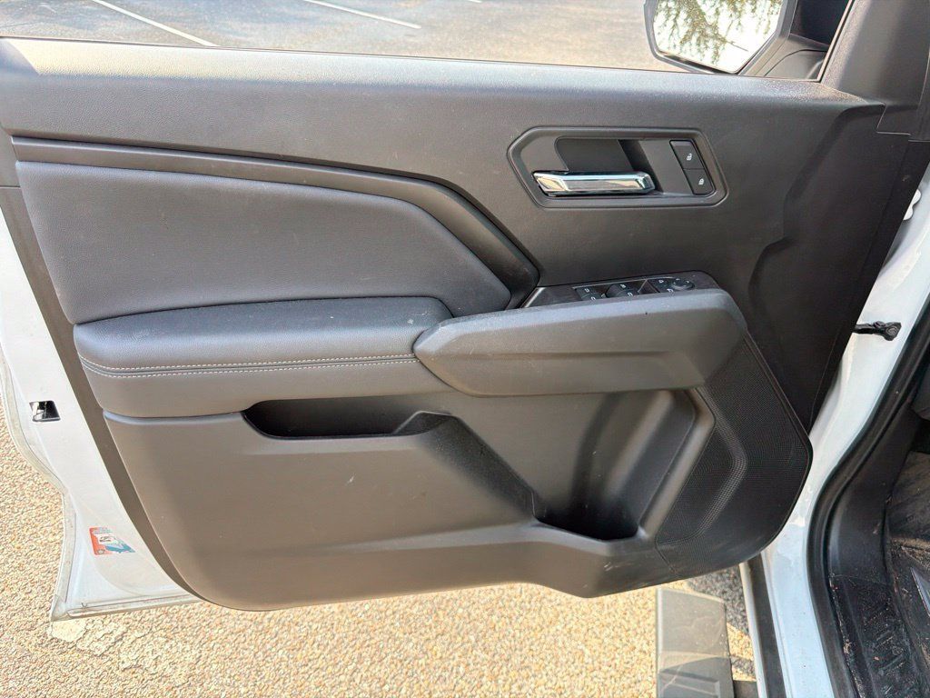 Used 2025 GMC Canyon Elevation w/ Convenience Package RWD image 21