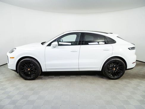 New 2026 Porsche Cayenne Coupe AWD/4WD image 2