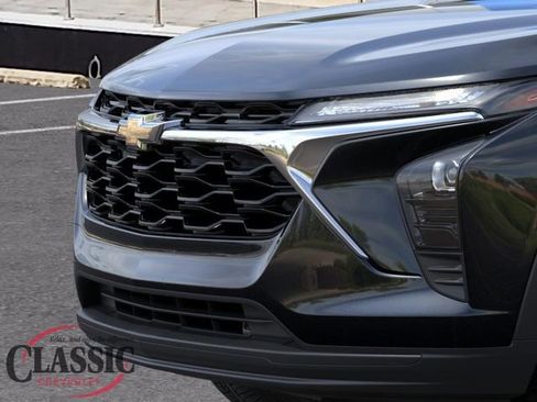 New 2026 Chevrolet Trax LS FWD image 15