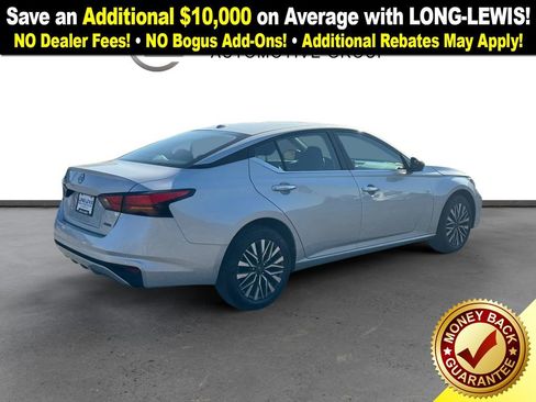 Used 2025 Nissan Altima 2.5 SV image 7