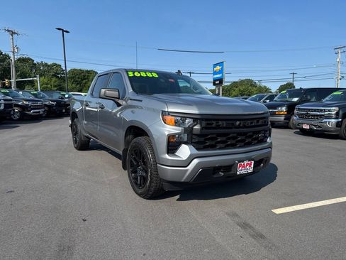 Used 2023 Chevrolet Silverado 1500 Custom w/ LPO, Dark Essentials Package AWD/4WD image 2