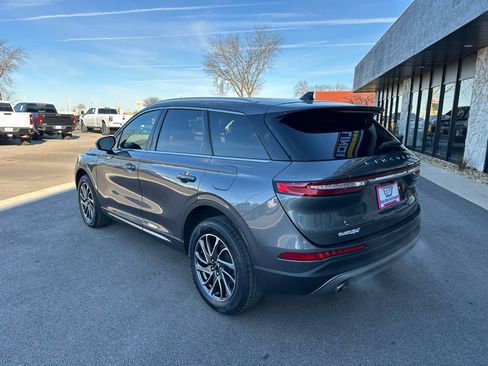 Used 2021 Lincoln Corsair AWD w/ Equipment Group 101A image 5