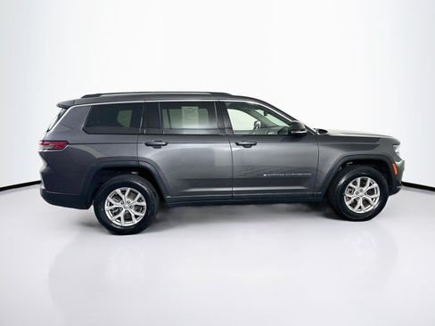 Used 2022 Jeep Grand Cherokee L Limited AWD/4WD image 10
