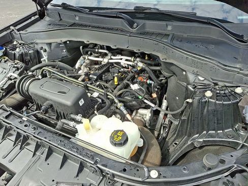 Used 2021 Ford Explorer XLT w/ Equipment Group 202A image 26