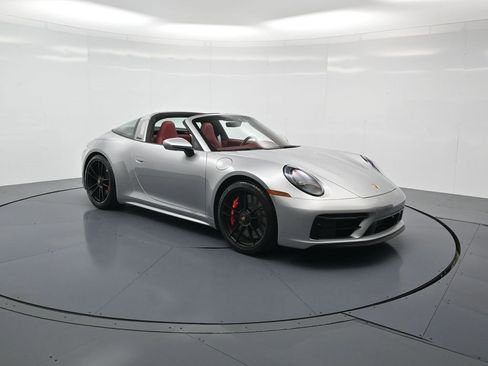 Used 2023 Porsche 911 Targa 4 GTS image 32
